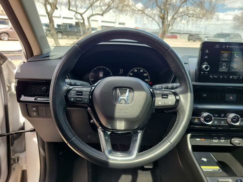 Used 2024 Honda CR-V EX-L image 11