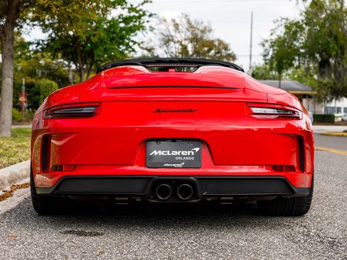 Used 2019 Porsche 911 Speedster RWD image 11