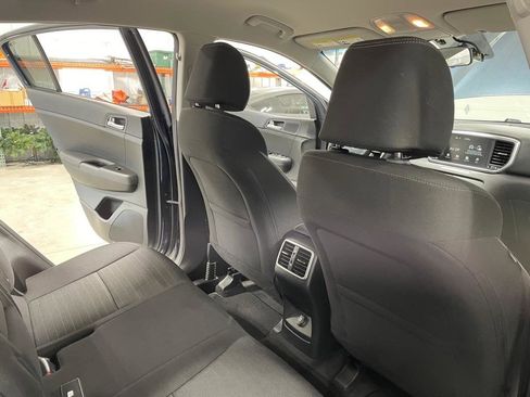 Used 2020 Kia Sportage LX w/ LX Popular Package image 21