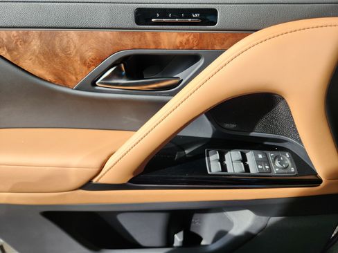New 2026 Lexus LX 700h Luxury AWD/4WD image 21