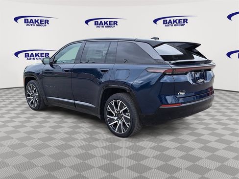 New 2025 Jeep Wagoneer S Limited image 5