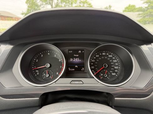 Used 2020 Volkswagen Tiguan S FWD image 20