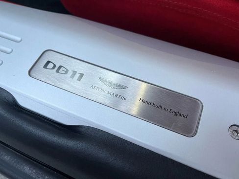 Used 2018 Aston Martin DB11 V12 image 4