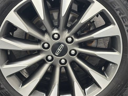 Used 2021 Lincoln Navigator L Reserve w/ Luxury Package image 5