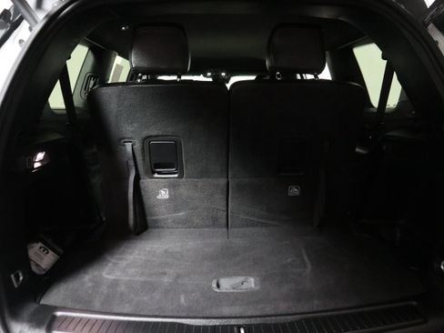 Used 2023 Jeep Grand Cherokee L Laredo AWD/4WD image 8