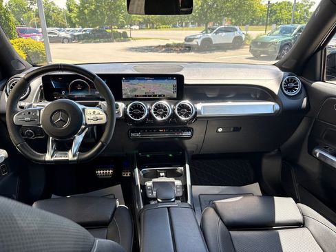 Used 2022 Mercedes-Benz GLB 35 AMG 4MATIC image 24