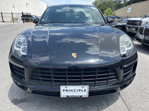 Used 2018 Porsche Macan Sport Edition AWD/4WD image 2