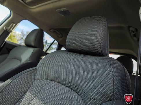 Used 2024 Subaru Crosstrek 2.0i Premium image 23