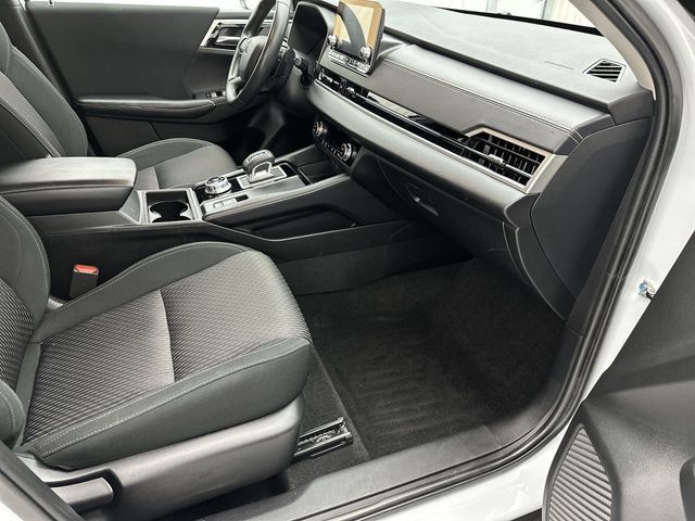 Used 2023 Mitsubishi Outlander ES AWD/4WD image 26
