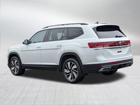 Certified 2025 Volkswagen Atlas SE AWD/4WD image 5
