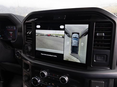 Used 2025 Ford F150 Lariat image 19