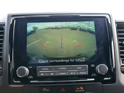 Used 2024 Nissan Frontier PRO-4X w/ Technology Package image 27