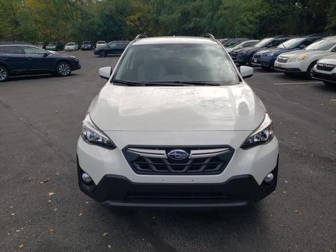 Certified 2023 Subaru Crosstrek 2.0i Premium image 9