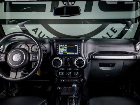 Used 2015 Jeep Wrangler Unlimited Sahara w/ Dual Top Group image 2