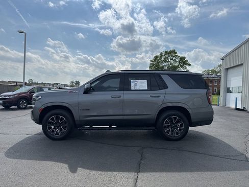 Used 2021 Chevrolet Tahoe Z71 w/ Z71 Signature Package AWD/4WD image 4