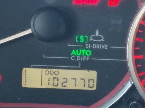 Used 2011 Subaru Impreza WRX STI image 25