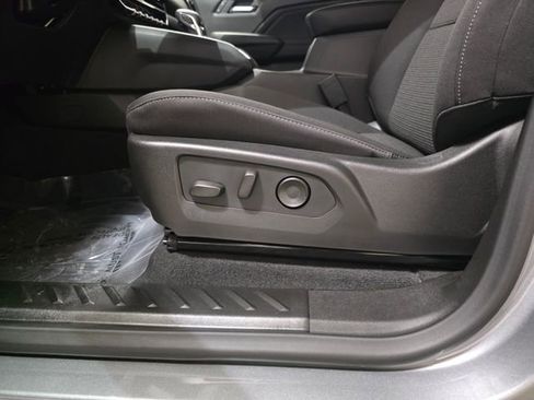 New 2025 GMC Canyon Elevation w/ Convenience Package image 12