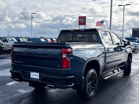 Used 2019 Chevrolet Silverado 1500 LT Trail Boss image 3