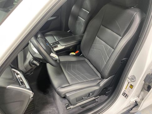 Used 2025 BMW X1 xDrive28i w/ Convenience Package image 18