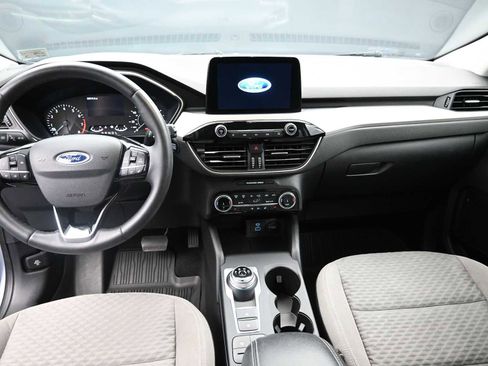 Used 2022 Ford Escape SE w/ Convenience Package image 12