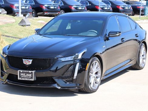 Used 2020 Cadillac CT5 V w/ Premium Package image 4