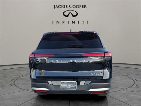 New 2026 INFINITI QX60 Luxe w/ Cargo Package image 4
