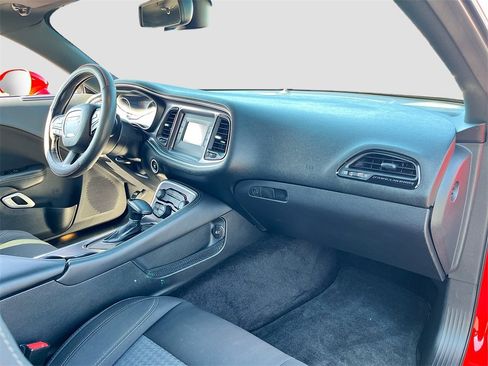 Certified 2015 Dodge Challenger SXT image 26