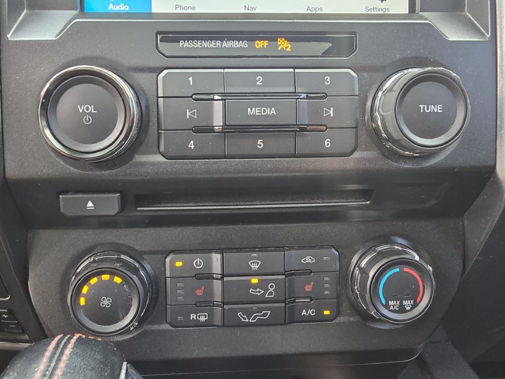 Used 2018 Ford F150 XLT w/ Equipment Group 302A Luxury AWD/4WD image 34