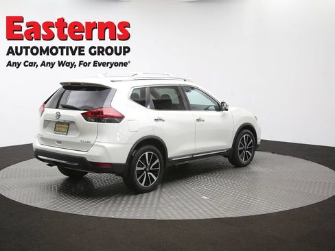 Used 2020 Nissan Rogue SL w/ Premium Package AWD/4WD image 41