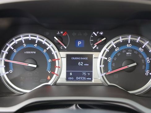 Used 2019 Toyota 4Runner SR5 Premium image 16
