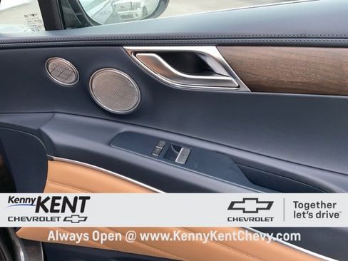 Used 2023 Genesis GV80 2.5T w/ Prestige 20" Package image 21