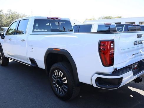 New 2026 GMC Sierra 3500 Denali Ultimate image 4