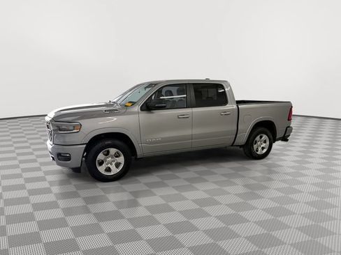 Used 2025 RAM 1500 Big Horn AWD/4WD image 5