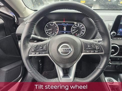 Used 2022 Nissan Sentra SV FWD image 17