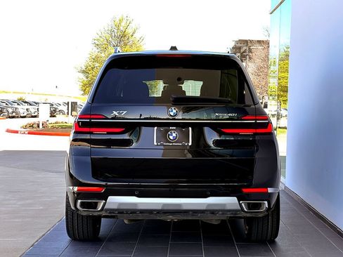 Certified 2025 BMW X7 xDrive40i w/ Premium Package AWD/4WD image 7