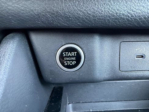 Certified 2023 Nissan Rogue S FWD image 27