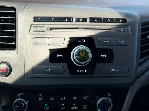 Used 2012 Honda Civic LX image 16