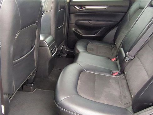 Used 2018 MAZDA CX-5 Touring image 19