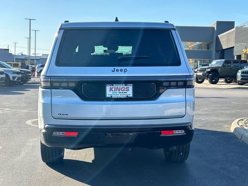 New 2026 Jeep Grand Wagoneer Limited AWD/4WD image 6