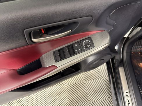 Used 2017 Lexus IS 350 F Sport image 13