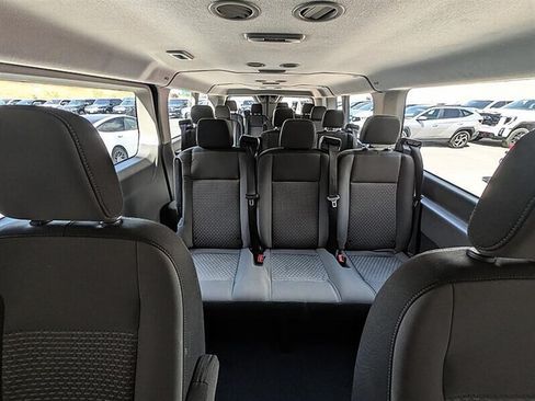 Used 2024 Ford Transit 350 XLT RWD image 28