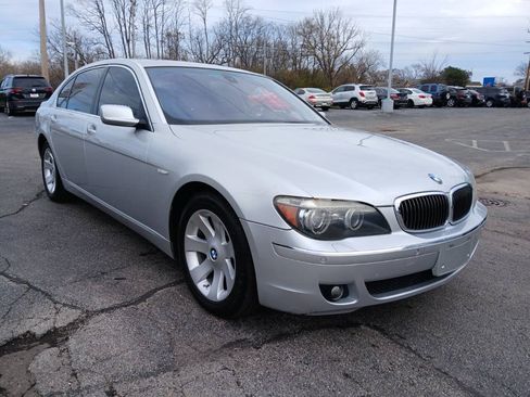 Used 2007 BMW 750Li RWD image 3