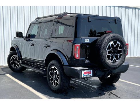 Used 2024 Ford Bronco Outer Banks AWD/4WD image 10