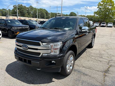 Used 2019 Ford F150 Platinum w/ Equipment Group 701A Luxury AWD/4WD image 1