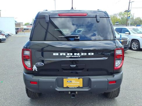 Used 2025 Ford Bronco Sport Badlands image 5