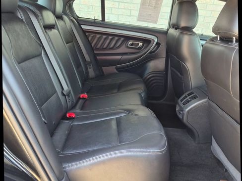 Used 2015 Ford Taurus SEL w/ Equipment Group 201A FWD image 13