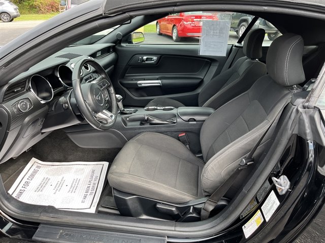Used 2017 Ford Mustang Convertible RWD image 20