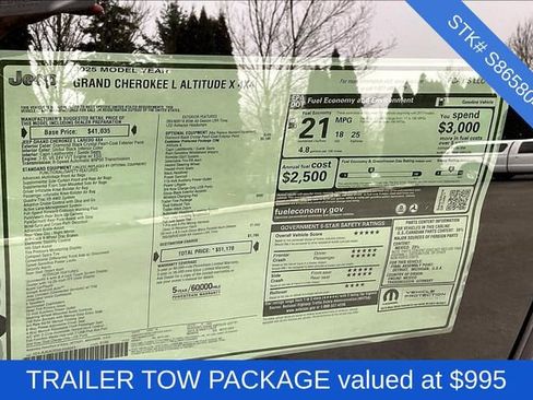 New 2025 Jeep Grand Cherokee L Altitude AWD/4WD image 5