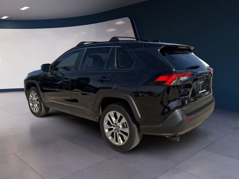 Used 2025 Toyota RAV4 XLE Premium image 3