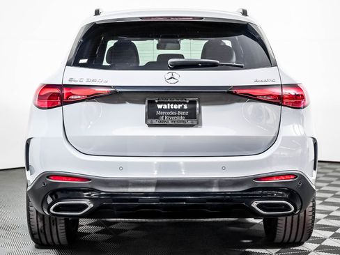 Certified 2025 Mercedes-Benz GLC 350e 4MATIC w/ AMG Line image 7